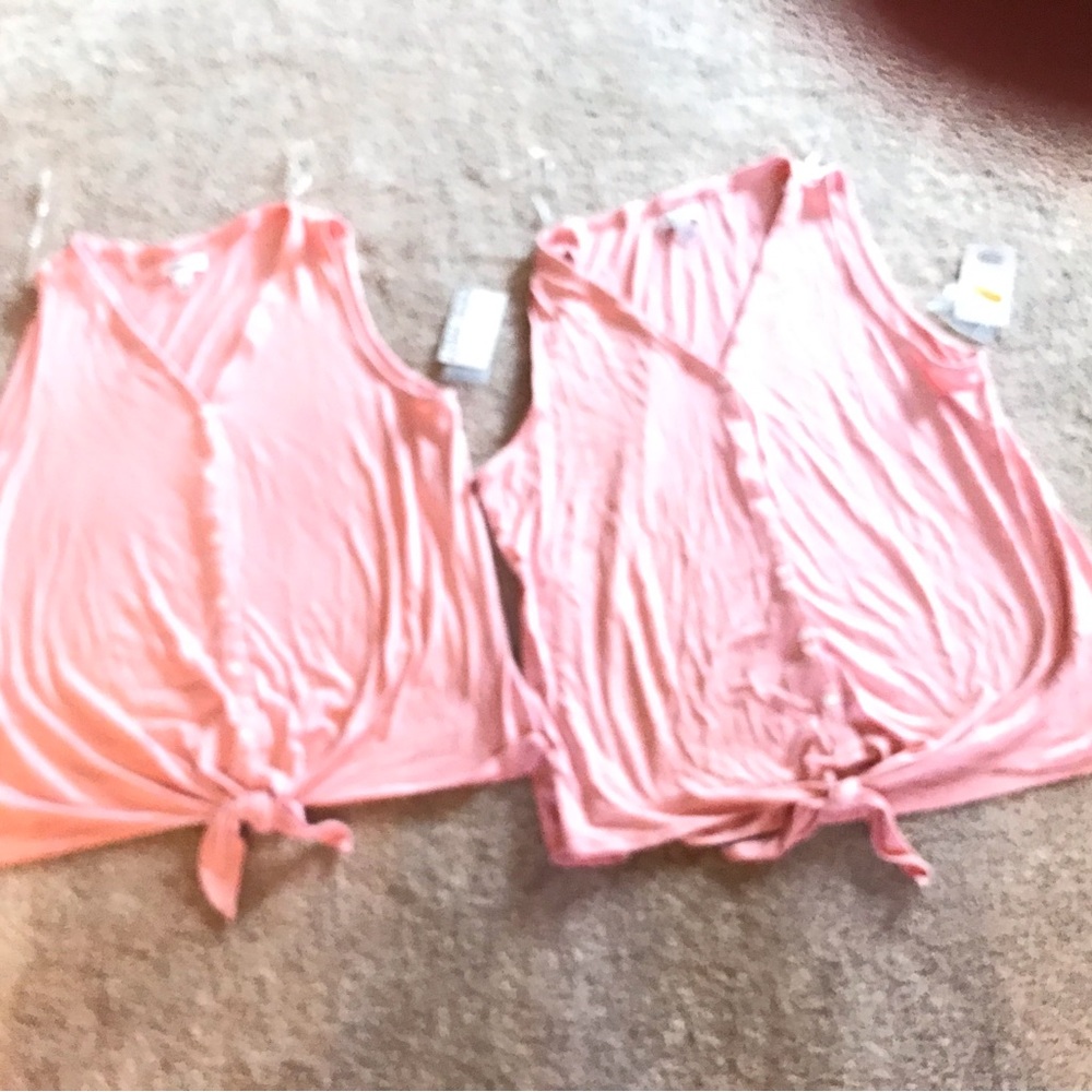 two womens shirts sleeveless nine west large new